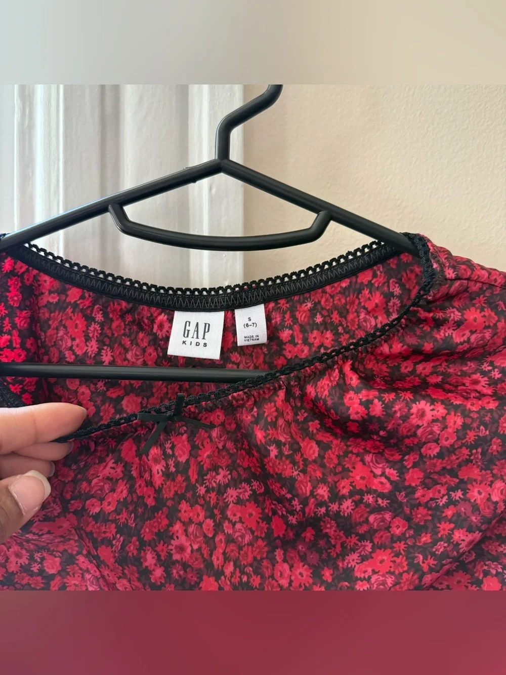 GAP Kids Girl’s Pink Floral Circle Skater Skirt Size S (6/7)